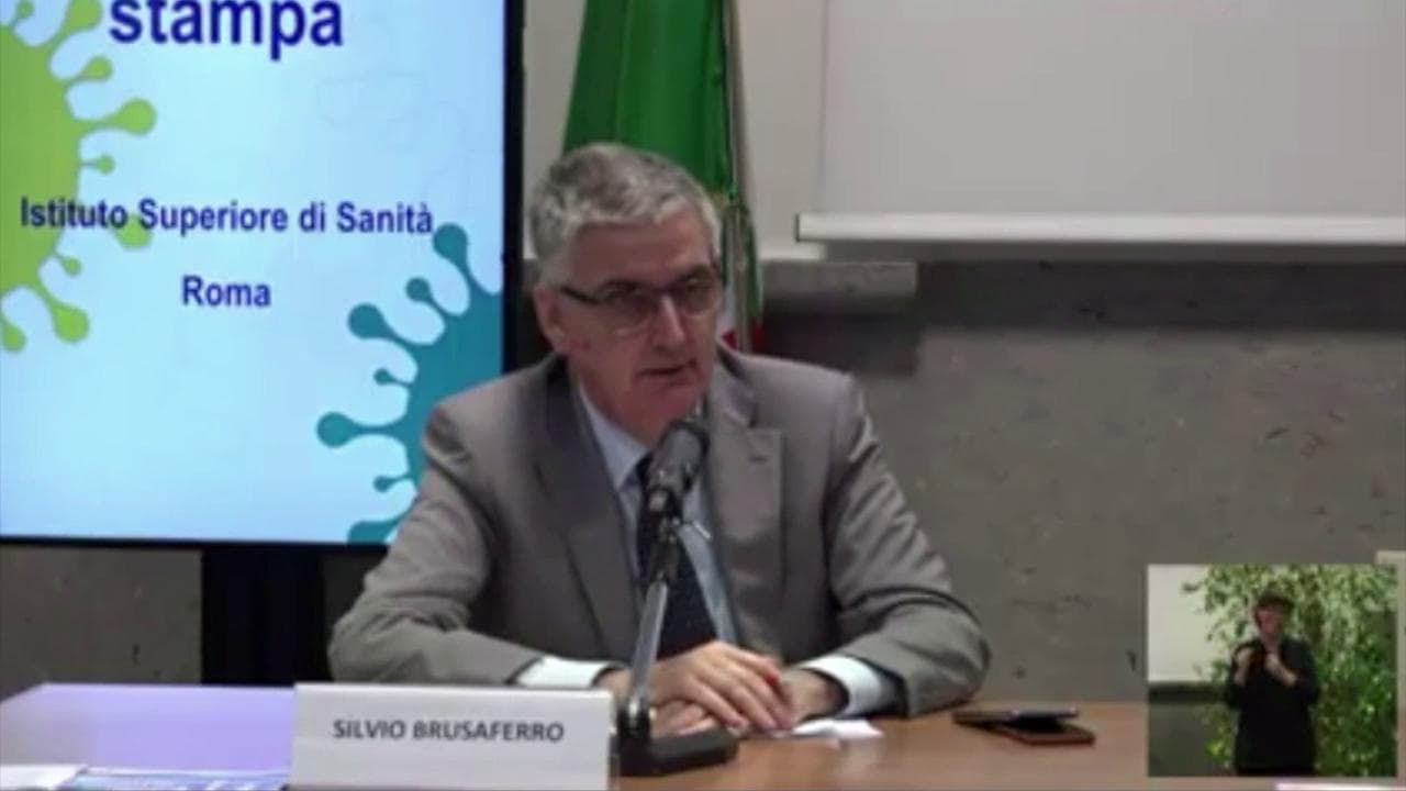 Coronavirus, Brusaferro: "Fattore Rt non può essere il criterio per stabilire mobilità tra regioni"