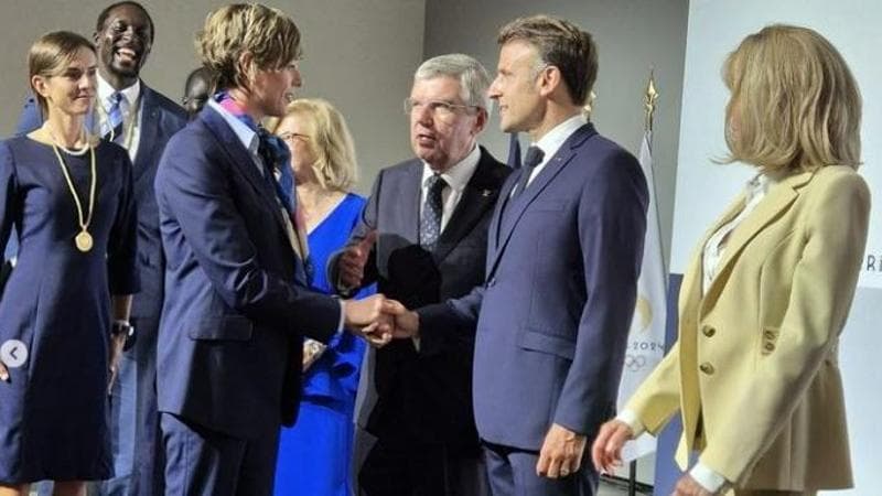 Federica Pellegrini con Emmanuel Macron