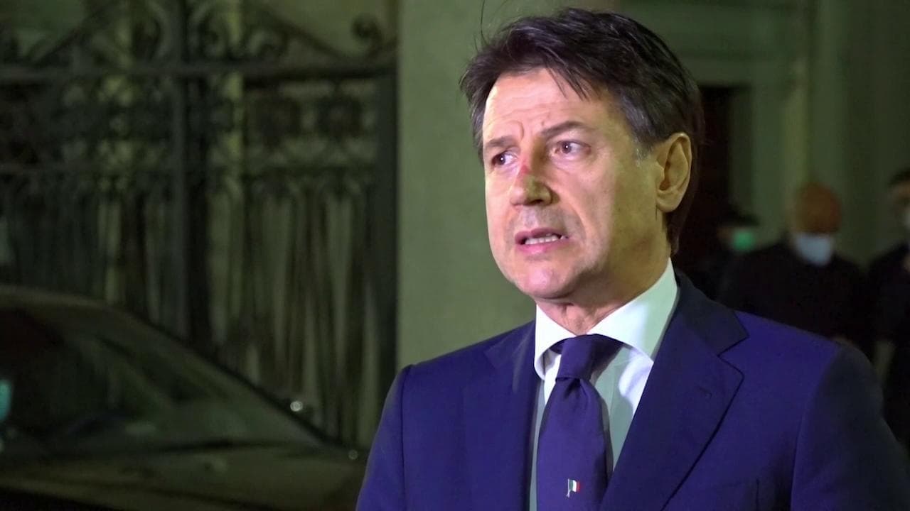 Coronavirus, Conte a una giornalista che lo contesta: "Se avrà la responsabilità di governo, scriverà lei i decreti"