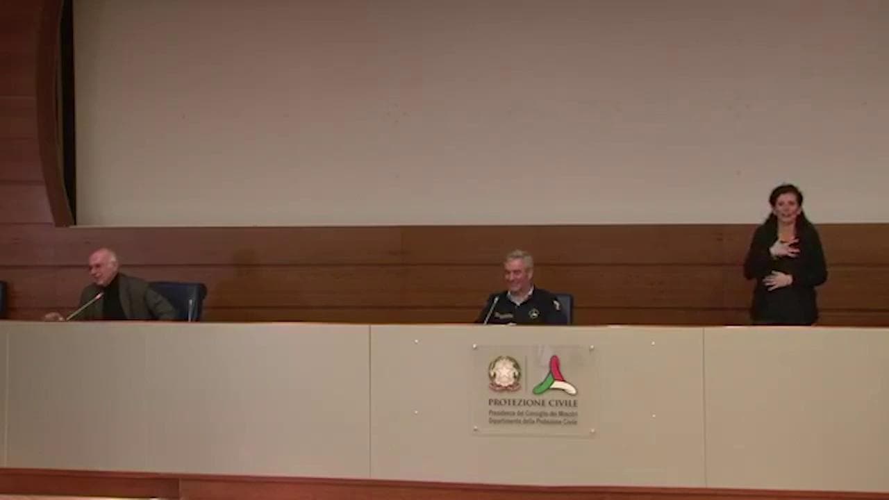 Coronavirus, Rezza sulla ripartenza del campionato di Serie A: "Da romanista dovrei dire tutto a monte"