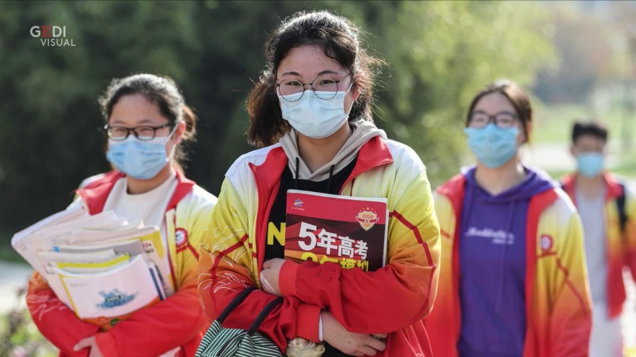 Coronavirus, così in Cina si torna a scuola: mascherine in classe, distanza, turni per mangiare