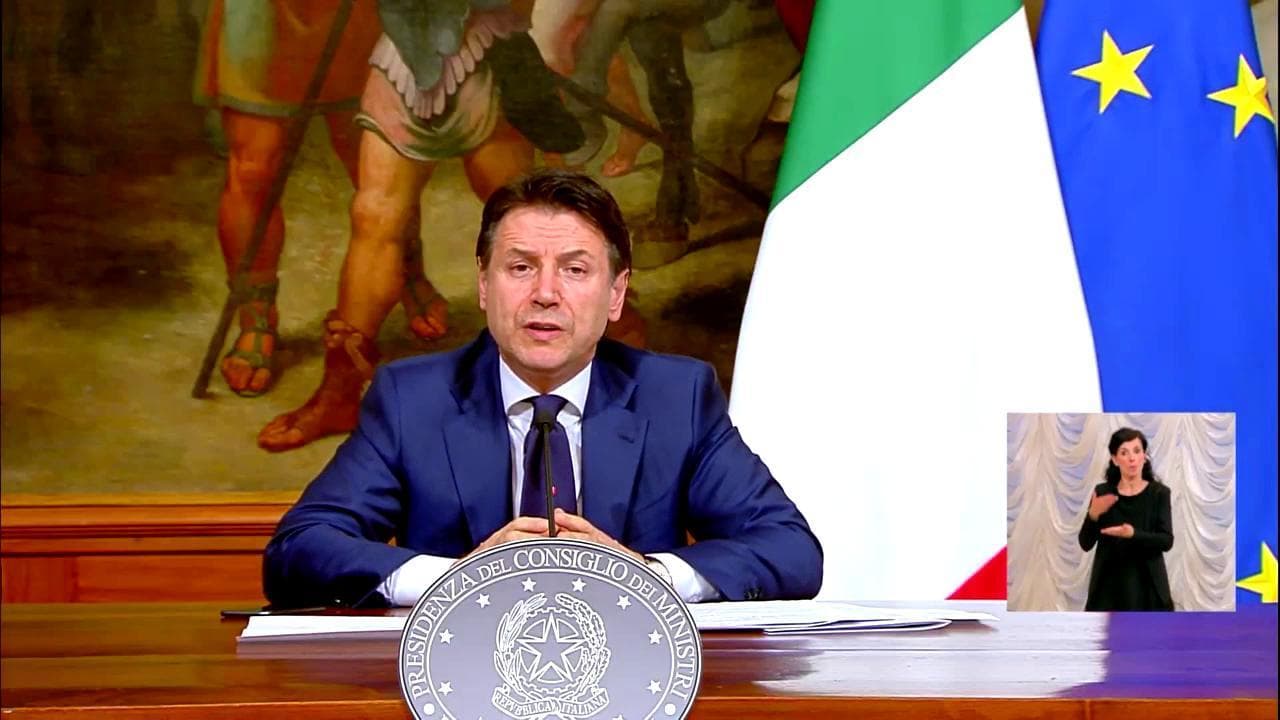 Coronavirus, Conte: "Vogliamo gli Eurobond ma le falsità ci indeboliscono nella trattativa"