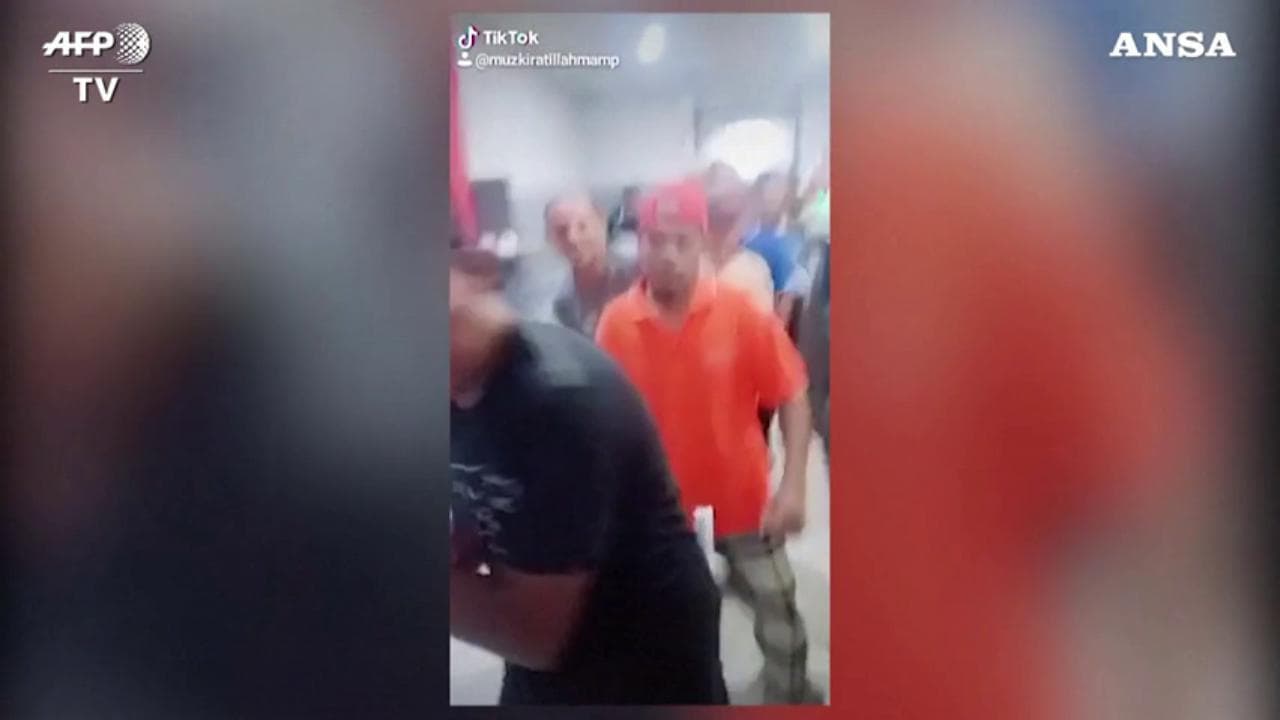 Coronavirus, la gioia dei detenuti filippini rilasciati: il ballo su TikTok