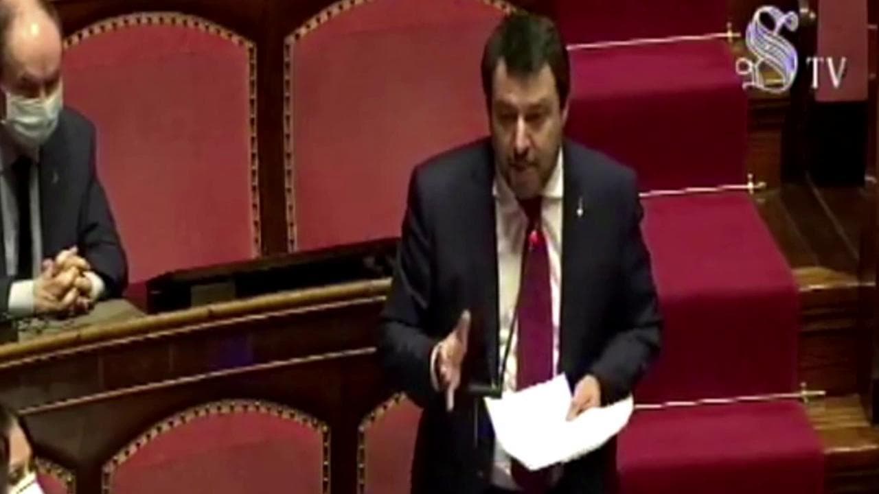 Coronavirus, Salvini: "Decreto è presa in giro per milioni di italiani. Non lo votiamo"