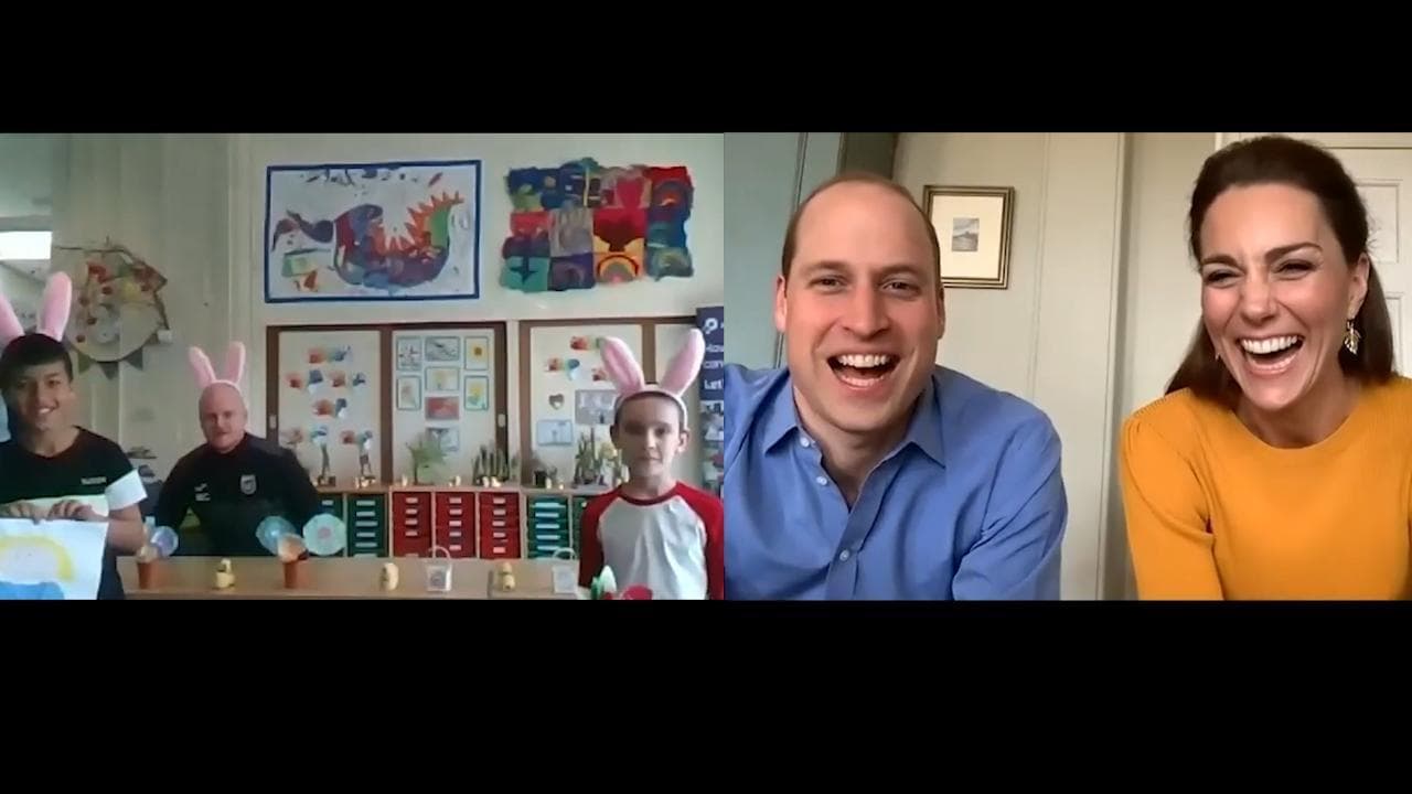 Coronavirus, William e Kate in videochiamata con bambini e volontari: "Grazie del vostro impegno"