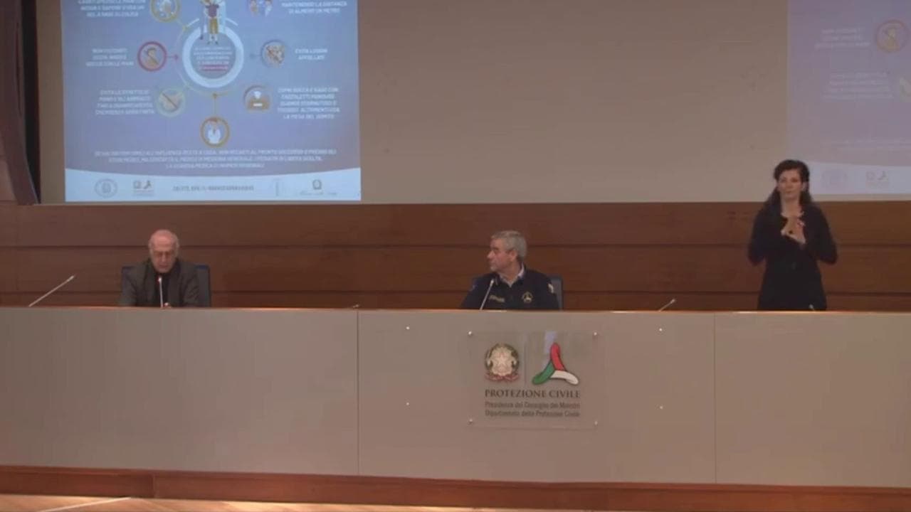 Coronavirus, Rezza (ISS):"Si intravede una discesa ma non abbassiamo la guardia"