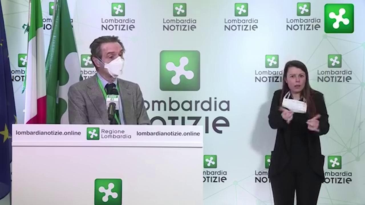 Coronavirus, scontro Boccia-Fontana. Il governatore: "Lombardia ha fatto molto di più"