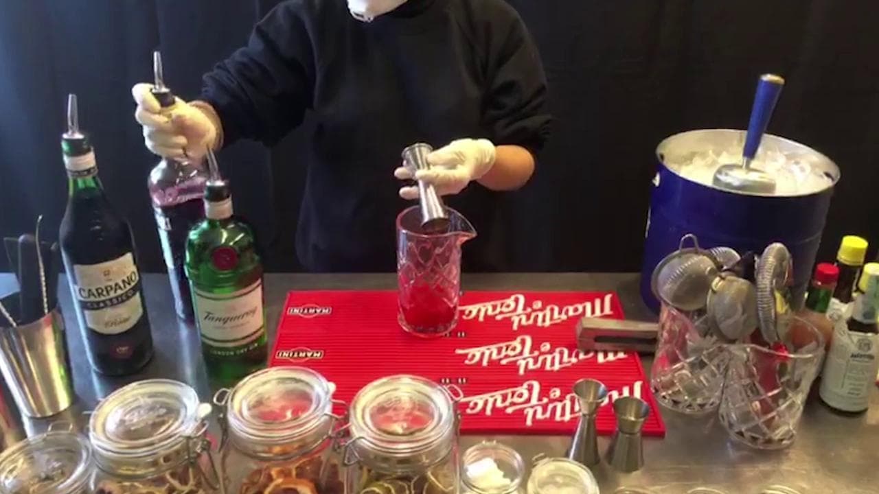 Coronavirus, il cocktail arriva a domicilio: "C'è bisogno di distrarsi, noi vi facciamo bere a casa"