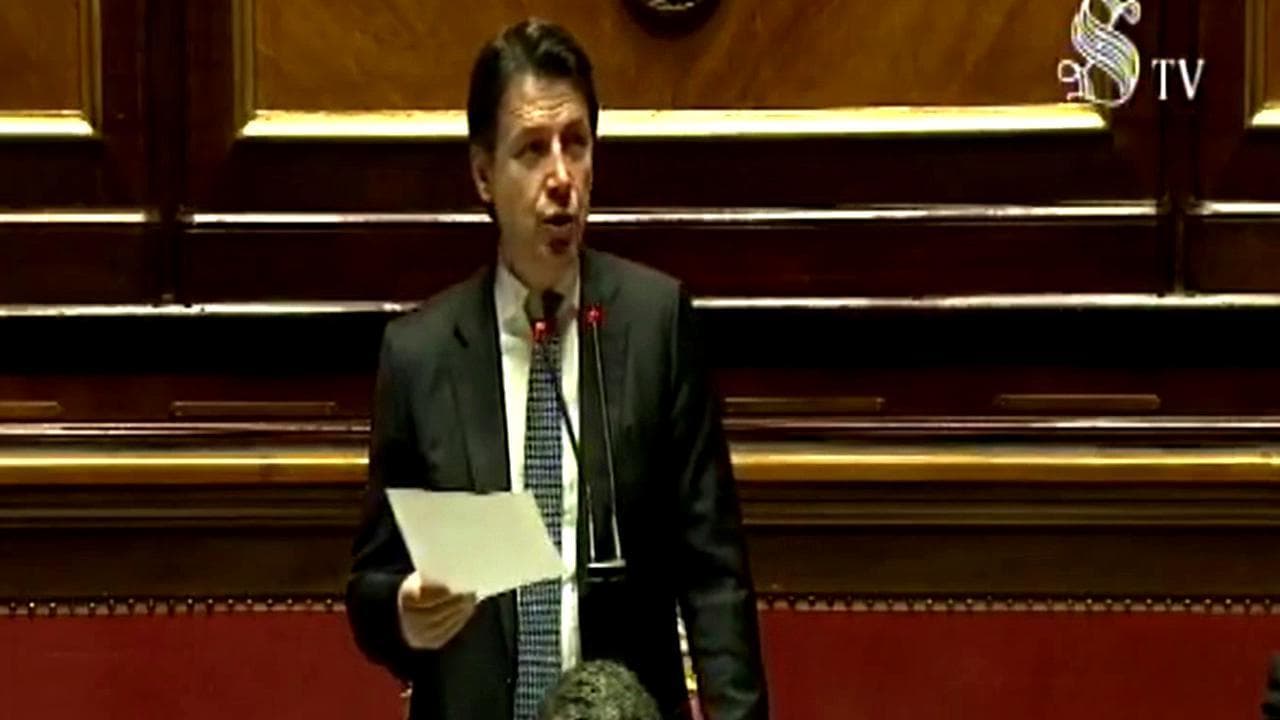 Coronavirus, Conte: "Virus è come il vento, soffia dove vuole. E' una sfida inimmaginabile, serve coraggio"