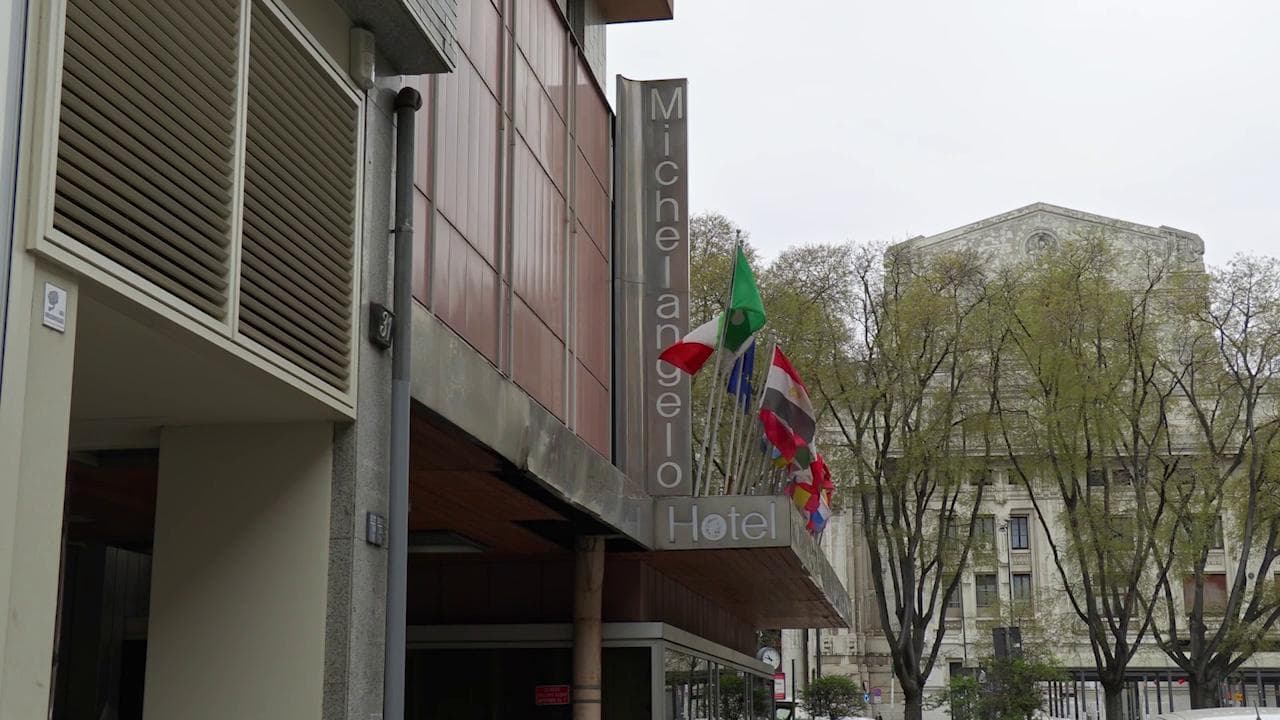 Coronavirus, a Milano requisito l'hotel Michelangelo: verrà usato per la quarantena