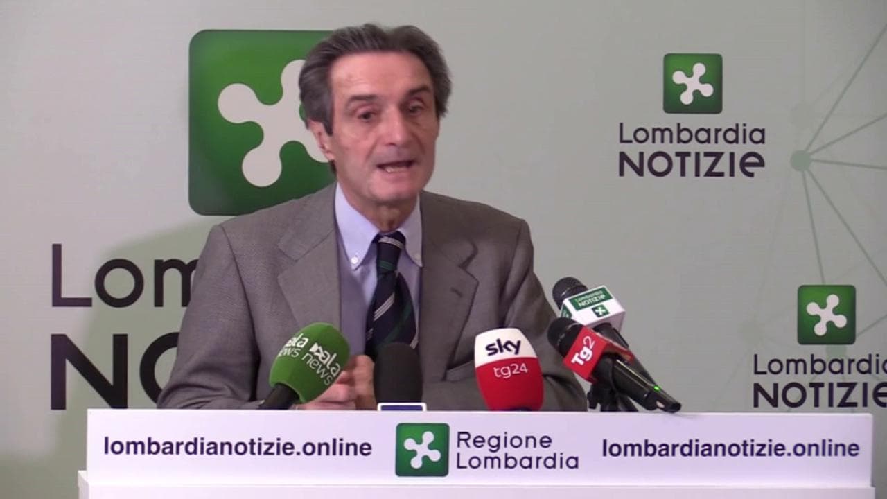 Coronavirus, l'appello di Fontana: "Contagi aumentano, state a casa o non potremo più assistere i malati"