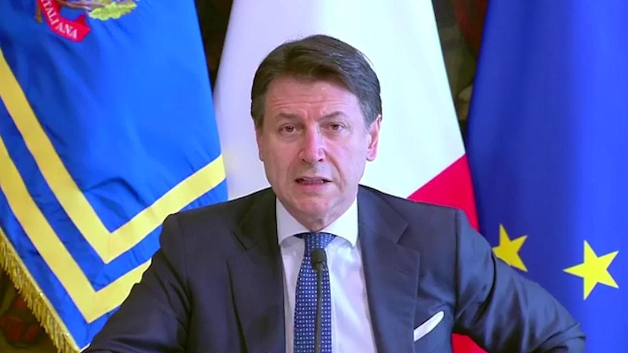 Coronavirus, Conte presenta decreto Cura Italia: "Diga per proteggere imprese, famiglie e lavoratori. L'Europa ci segua"