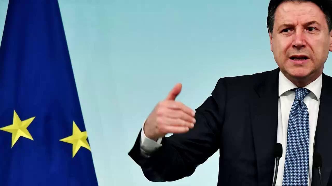 Coronavirus, Giuseppe Conte star dei social: il premier fa breccia con il suo videomessaggio