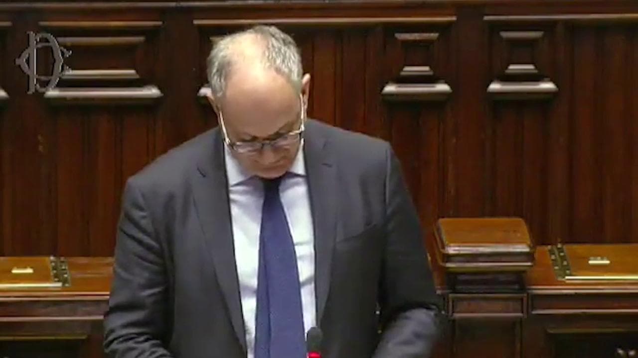Coronavirus, Gualtieri: "Ragionevole caduta del prodotto interno lordo per almeno due mesi"