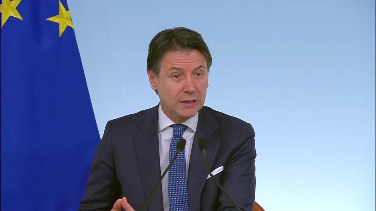 Coronavirus, Conte: "Supercommissario? Sarebbe errore avocare il potere delle Regioni"
