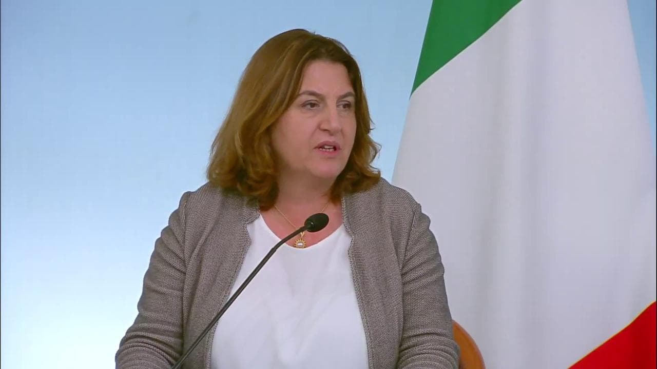 Coronavirus, Ministero del Lavoro: "Congedo parentale, voucher baby sitter e stop versamenti per autonomi"