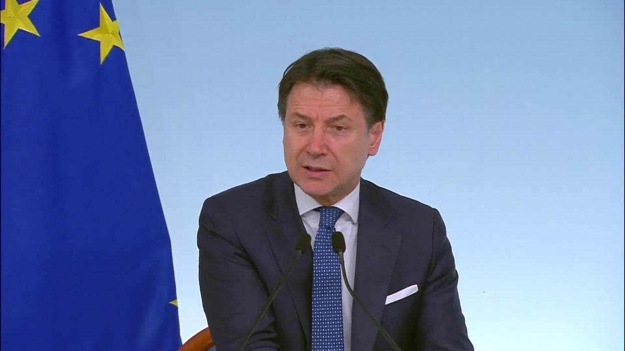 Coronavirus, Conte: "Non chiudo a misure più restrittive ma no a richieste emotive"