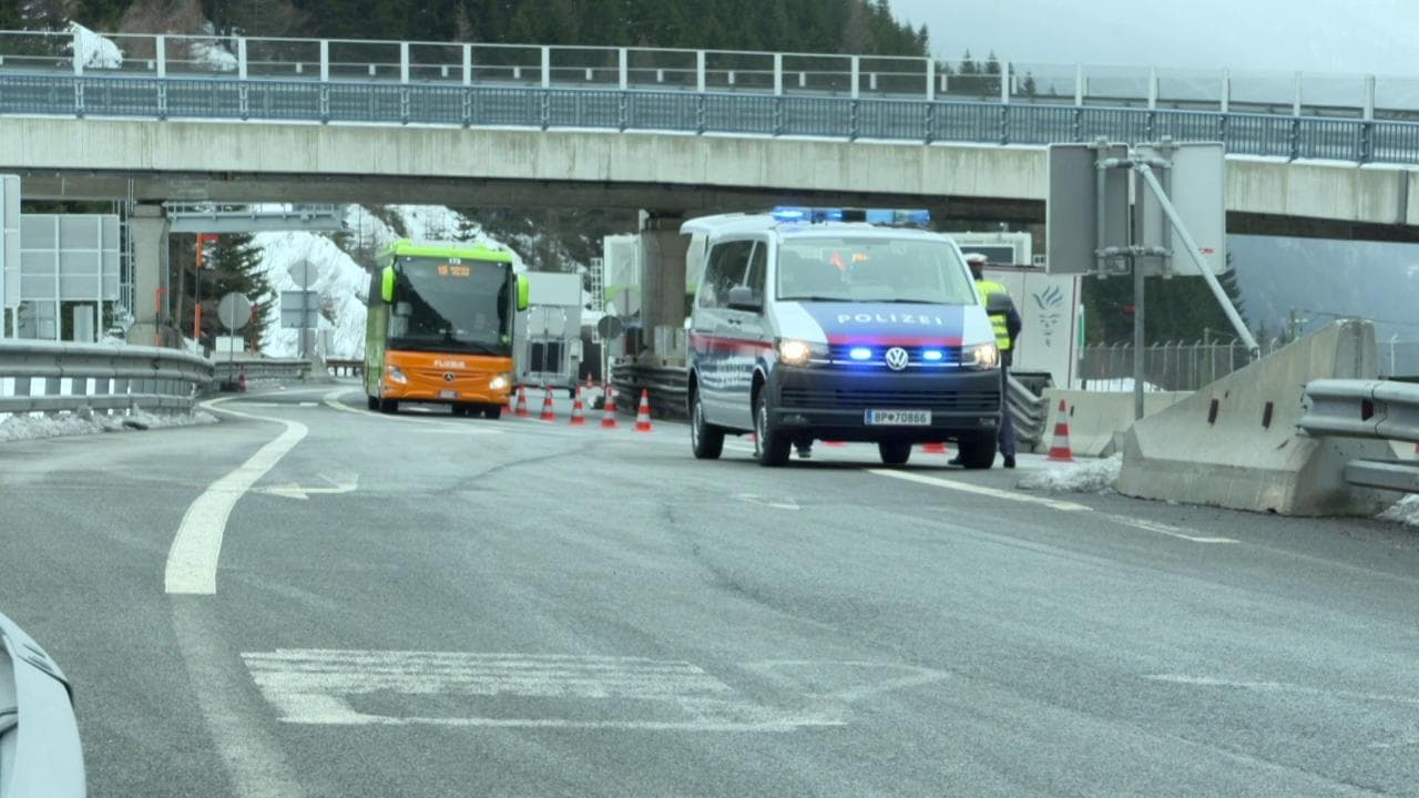 Coronavirus, controlli al Brennero: misurazione della temperatura ai viaggiatori in transito