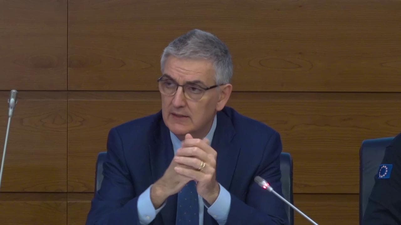 Coronavirus, Brusaferro (Iss): "Valutiamo allargamento della zona rossa"