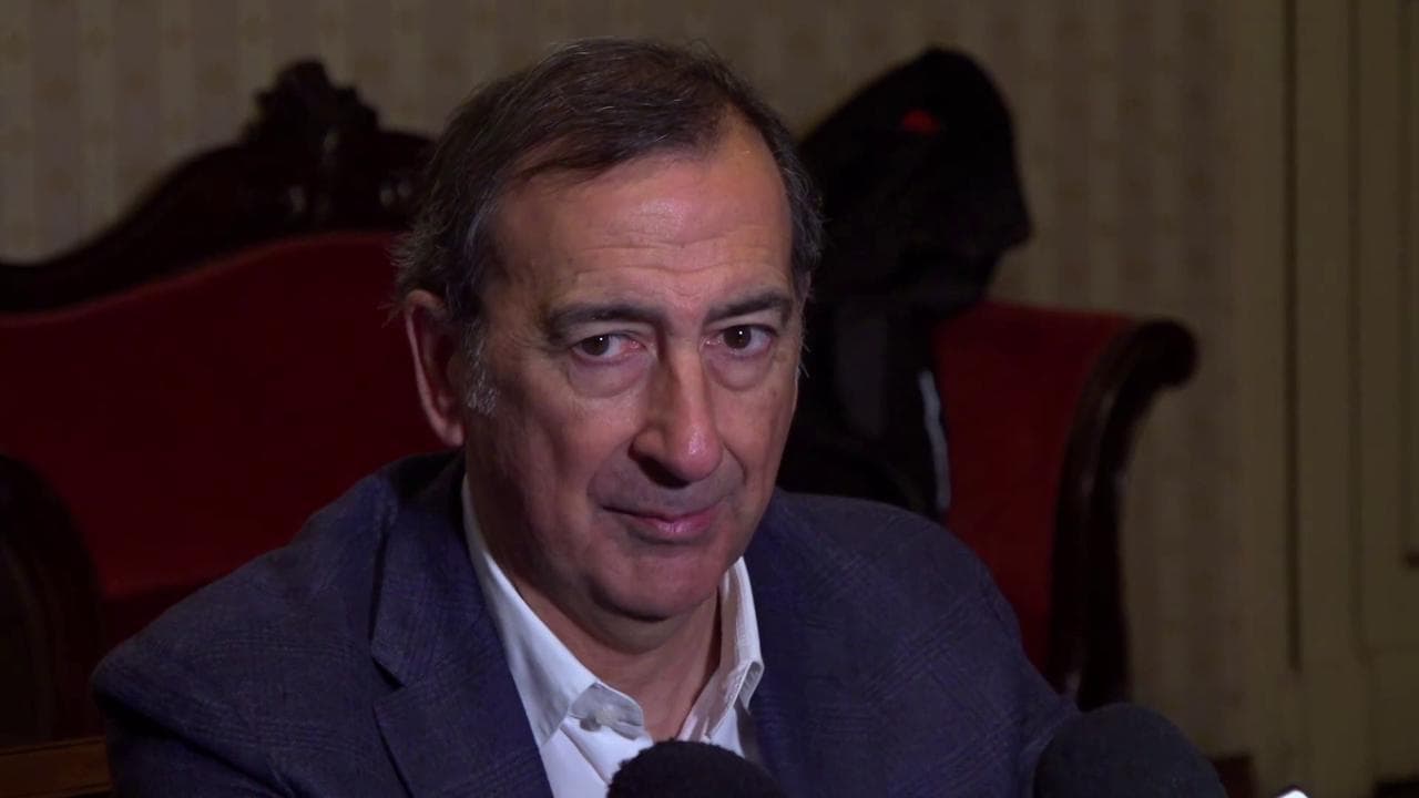 Coronavirus, il sindaco Sala: "A Milano terremo aperti gli uffici, ma consigliamo di ridurre socialità"