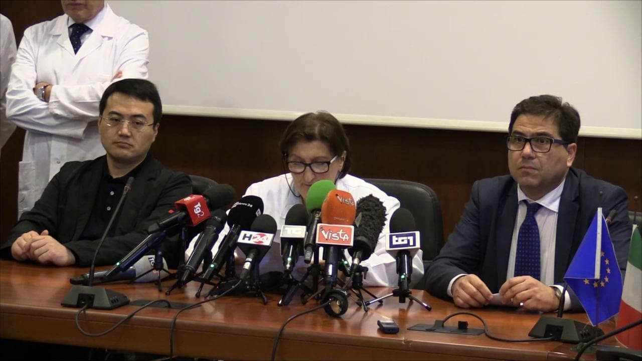 Coronavirus, l'equipe dello Spallanzani: "Così abbiamo trattato la coppia di coniugi cinesi"