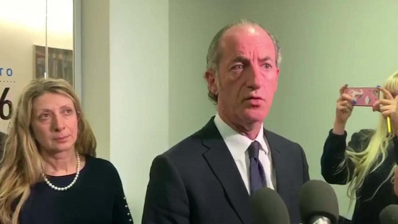 Coronavirus, Zaia: "Cordone sanitario a Vo' Euganeo e test in tutti gli ospedali del Veneto"
