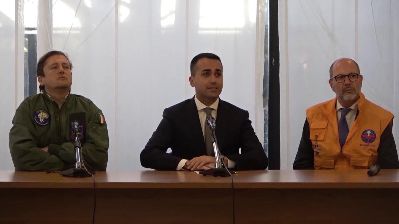 Coronavirus, Niccolò atterra in Italia, Di Maio: "Mantenuta promessa ai genitori"