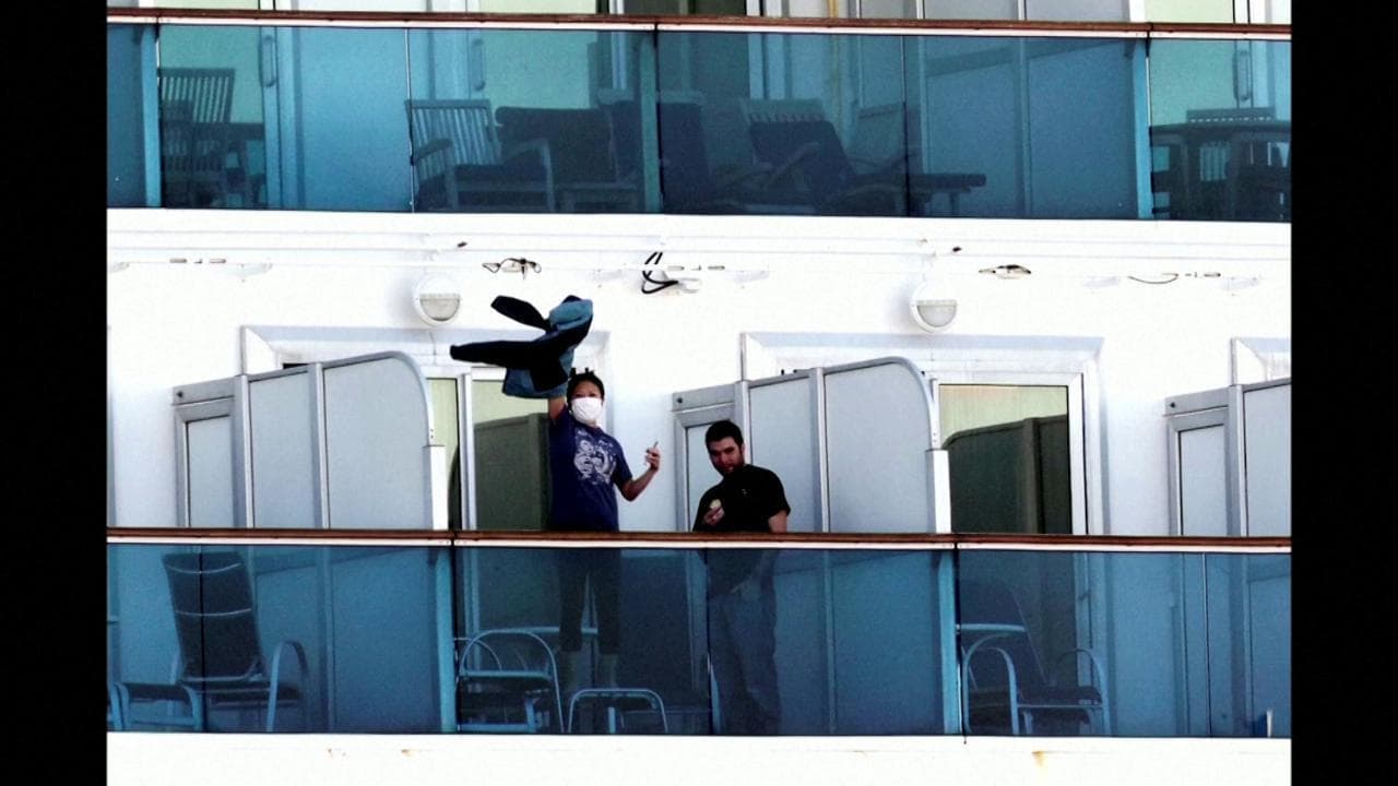 Coronavirus, l'annuncio del comandante della Diamond Princess: "Altri 44 passeggeri positivi al test"