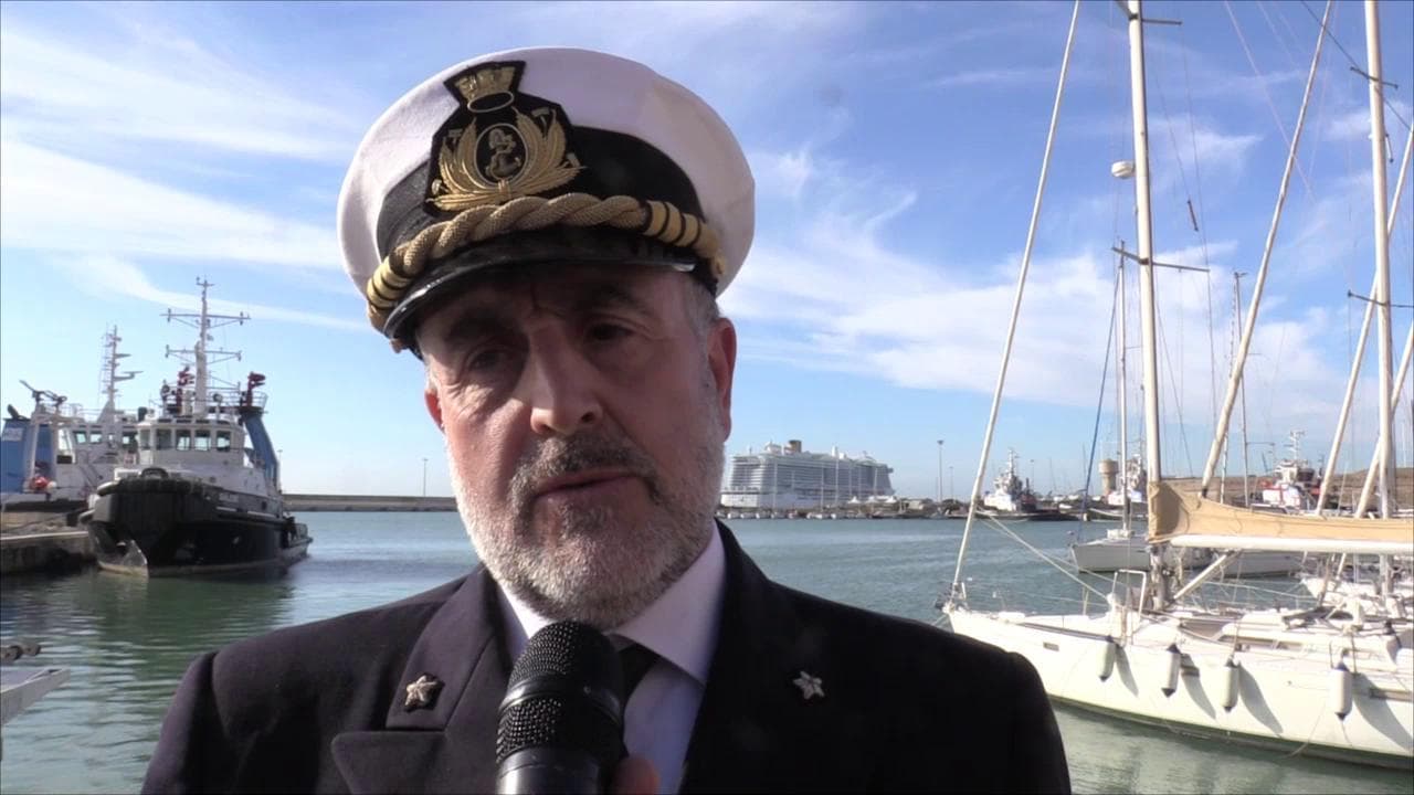 Coronavirus, il comandante del porto di Civitavecchia: "Via libera allo sbarco di oltre mille passeggeri"