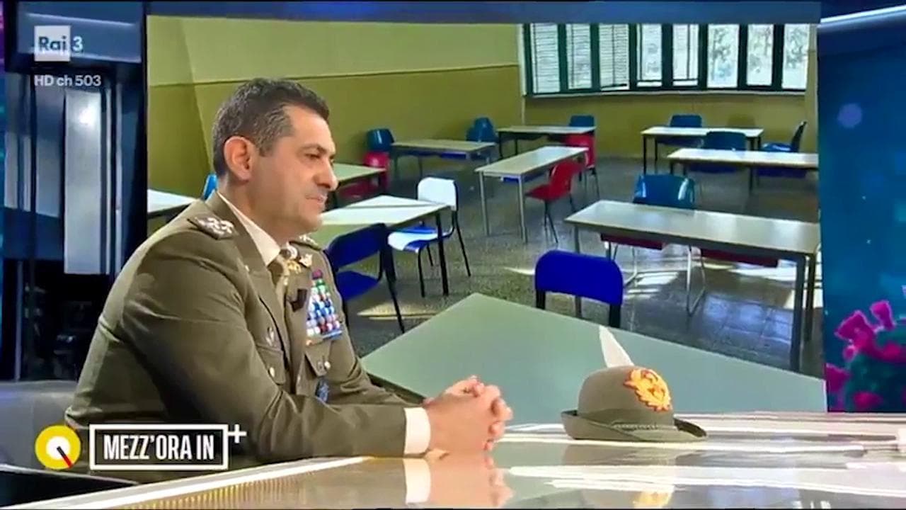Scuola, Figliuolo: "È un luogo sicuro, ritornare in classe è importante dal punto di vista sociale"