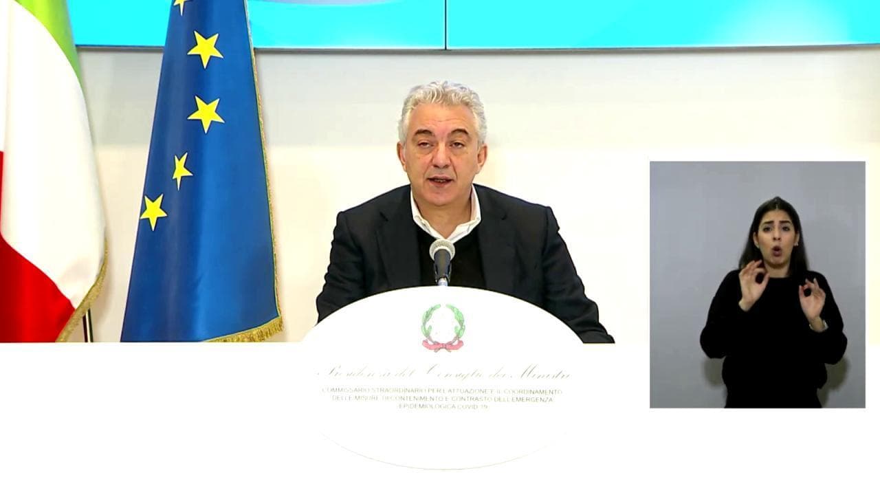 Coronavirus, Arcuri: "La curva epidemiologica si è congelata, non appiattita. Serve un ultimo sforzo"