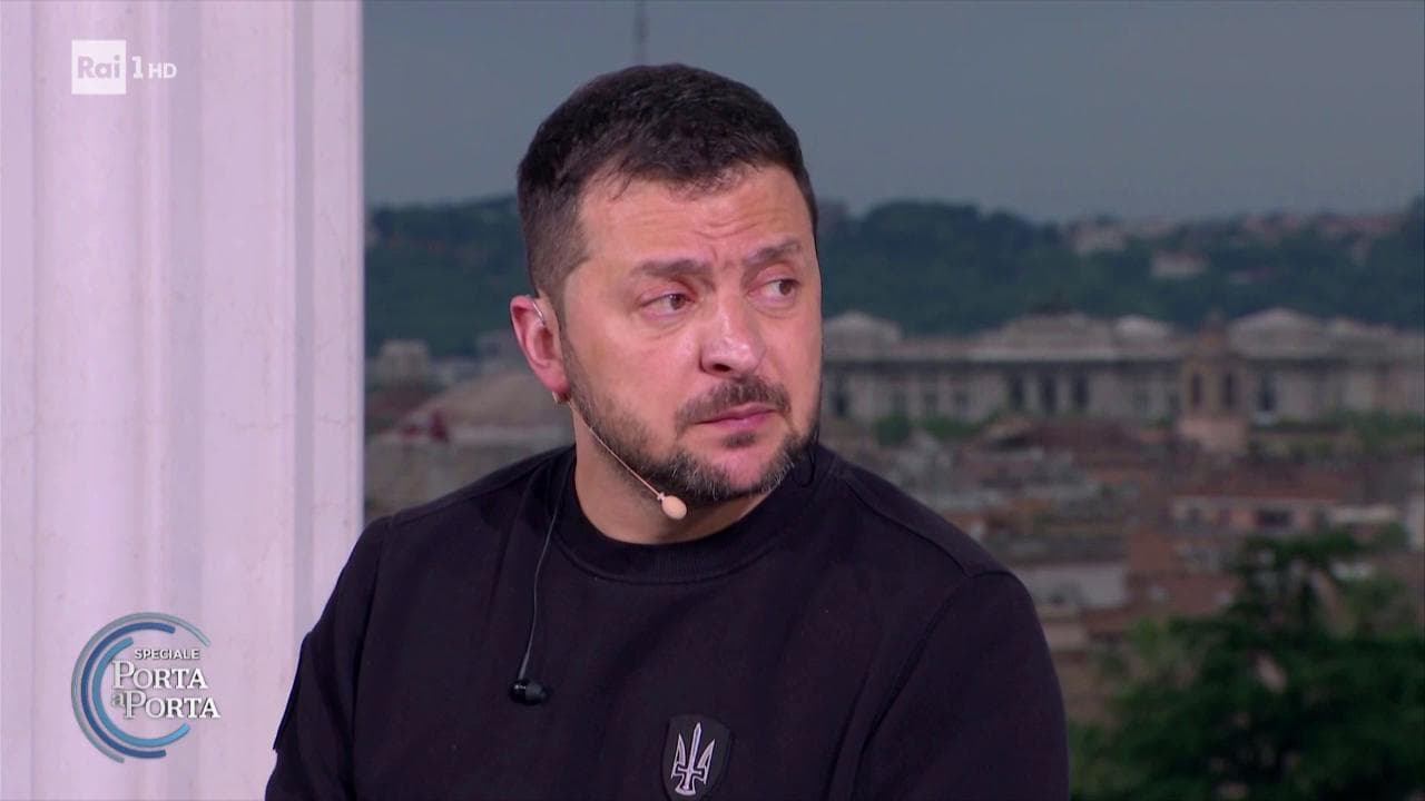 Zelensky: "Le armi italiane salvano molte vite in Ucraina"