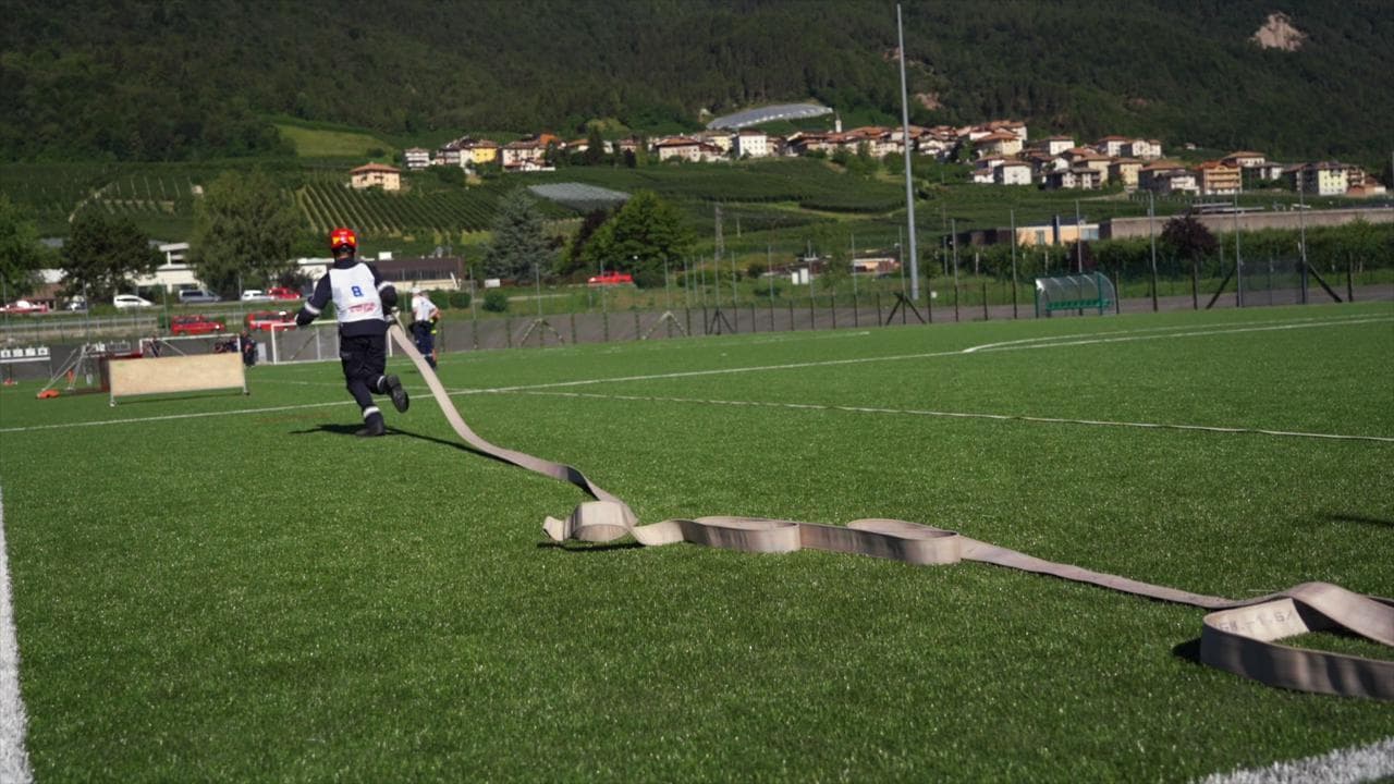 Fuoco e ambiente: il campo dei piccoli pompieri