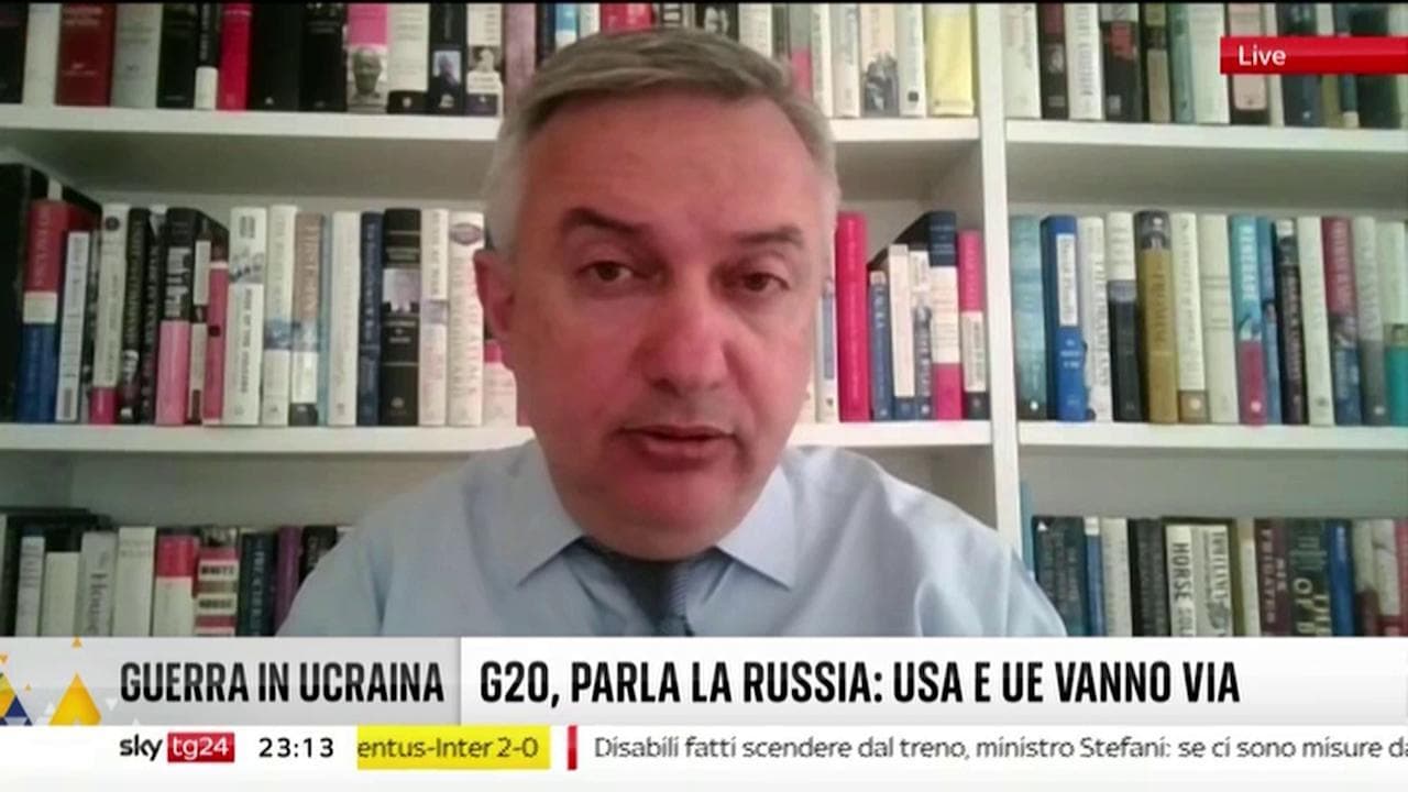 Molinari: "È in corso un'escalation militare in Europa a causa della guerra in Ucraina"