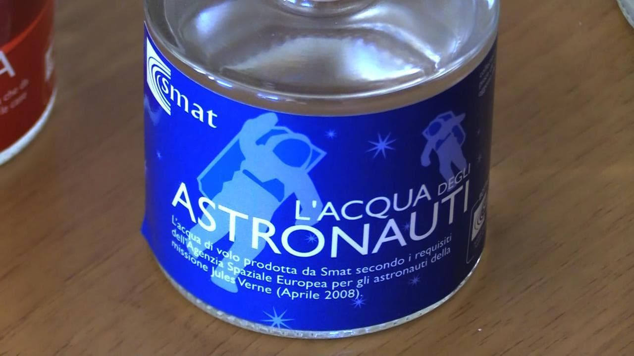 Dal pozzo alle stelle, l'acqua degli astronauti