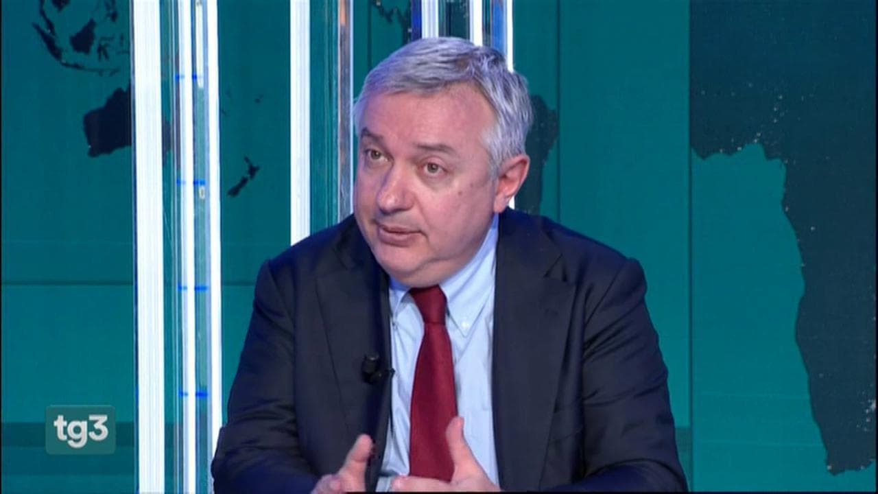 Molinari: "L'aggressione russa all'Ucraina accelera la Difesa comune europea"