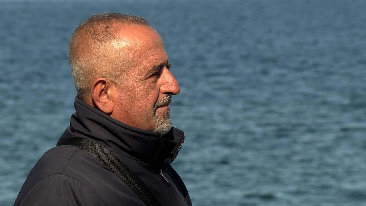 Il nonno comandante che salva vite in mare