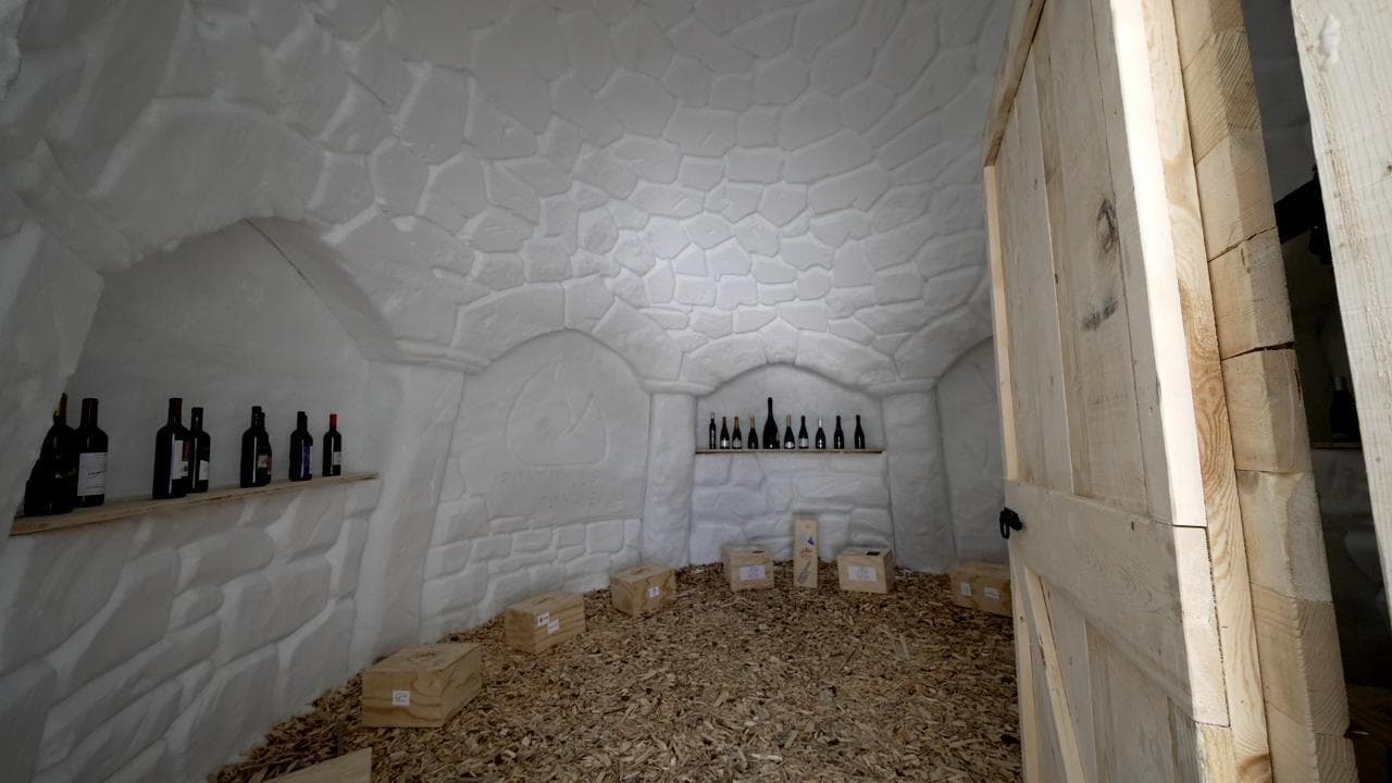 Vino sottozero, la cantina è nell'igloo