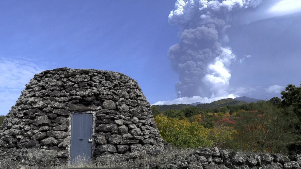 Quei rifugi preistorici: i pagghiari ai piedi dell'Etna