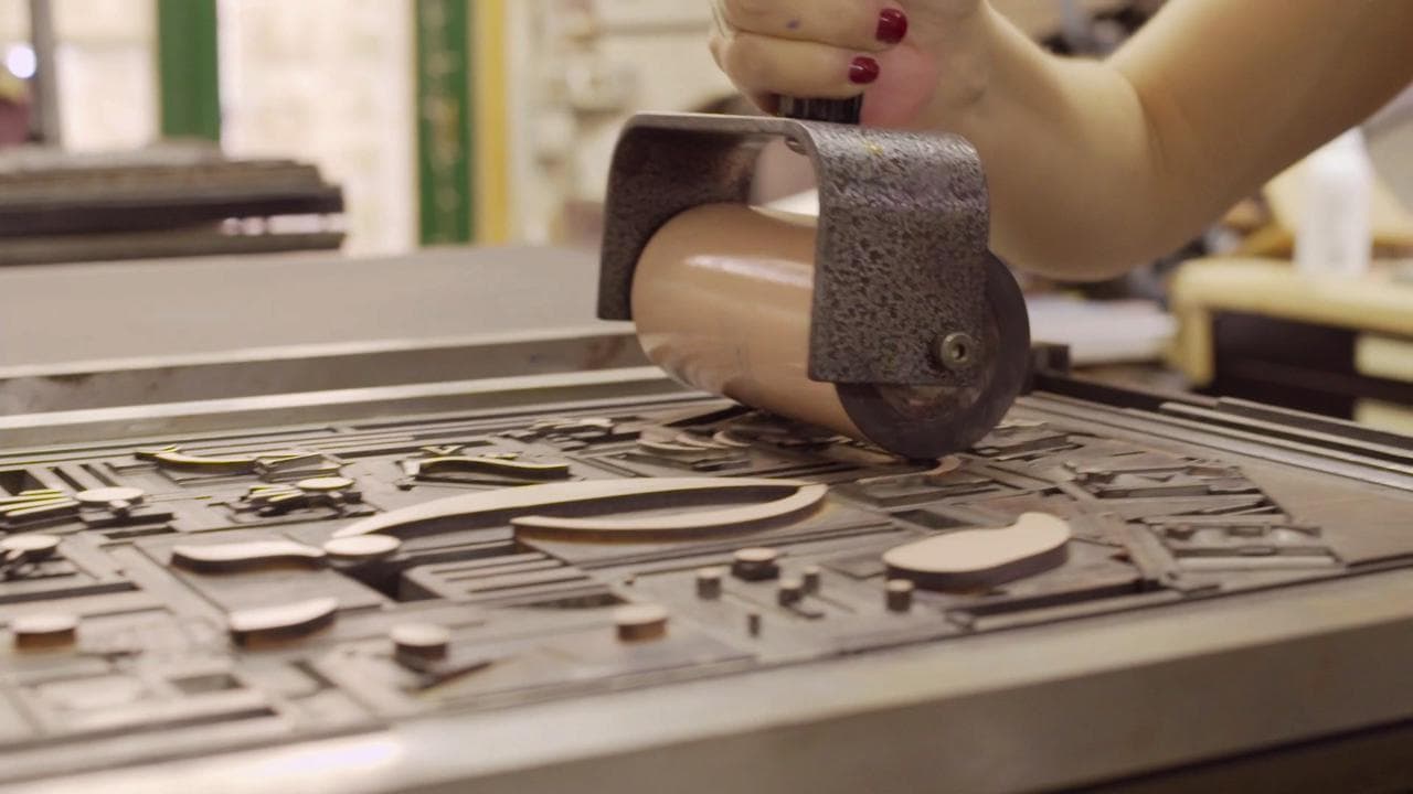 Nel laboratorio artistico delle tipografe vintage