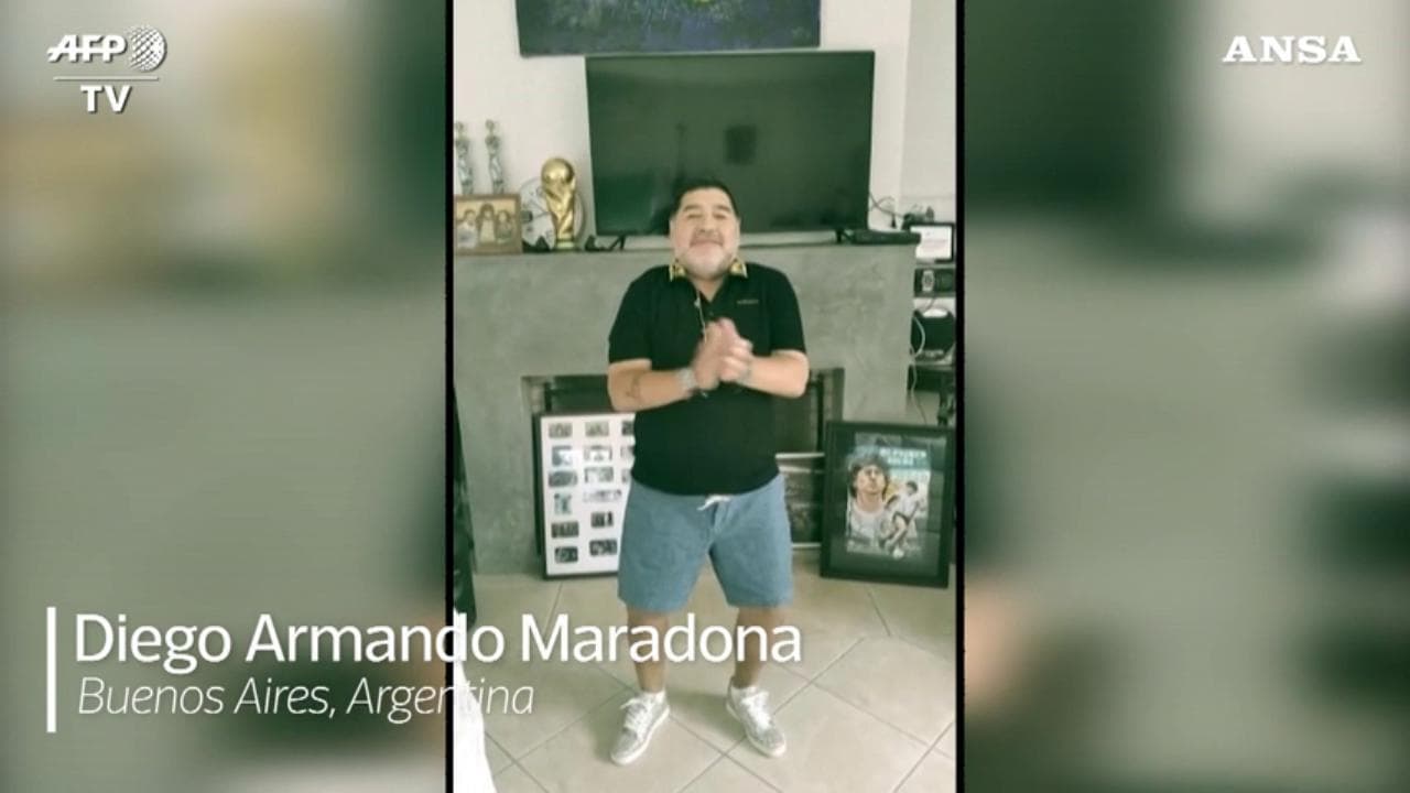 Coronavirus, da Pelé a Maradona: l'applauso per medici e infermieri