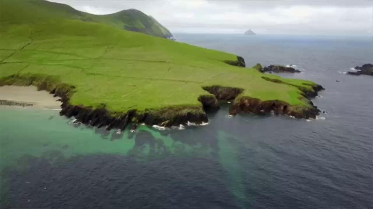 Irlanda, cercansi guardiani per l'isola disabitata: l'offerta di lavoro raccoglie migliaia di candidature