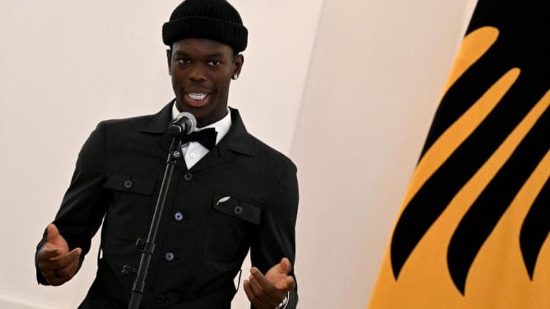Dennis Schroeder, portabandiera della Germania