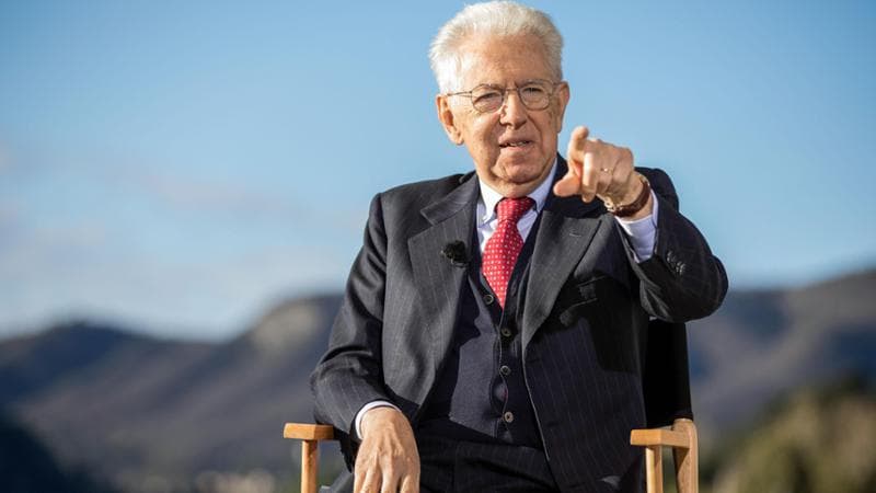 Mario Monti, classe 1943, economista e senatore a vita. Gi&agrave; Commissario Ue e premier
