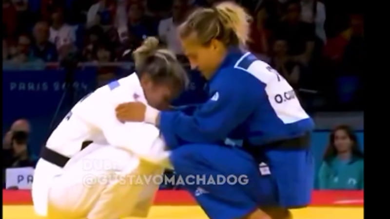 Lacrime, abbracci, applausi e cuore: cosa vediamo solo alle Olimpiadi