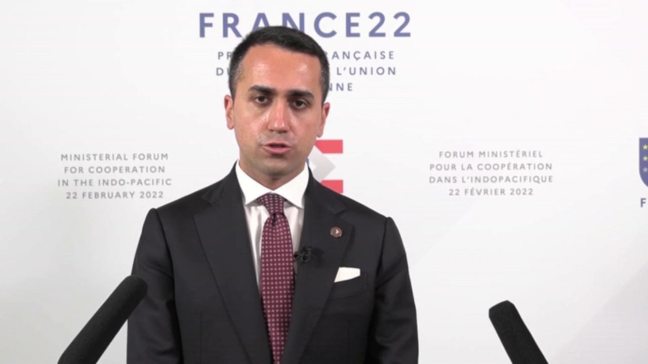 Crisi Ucraina, Di Maio: "L'Italia darà l'ok alle sanzioni contro la Russia"
