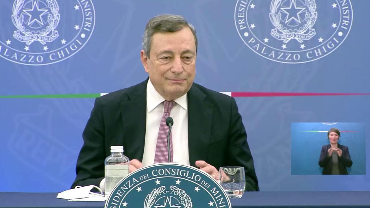 Decreto Bollette, Draghi: "Avete visto che bravi ministri che ho? È un bellissimo Governo"