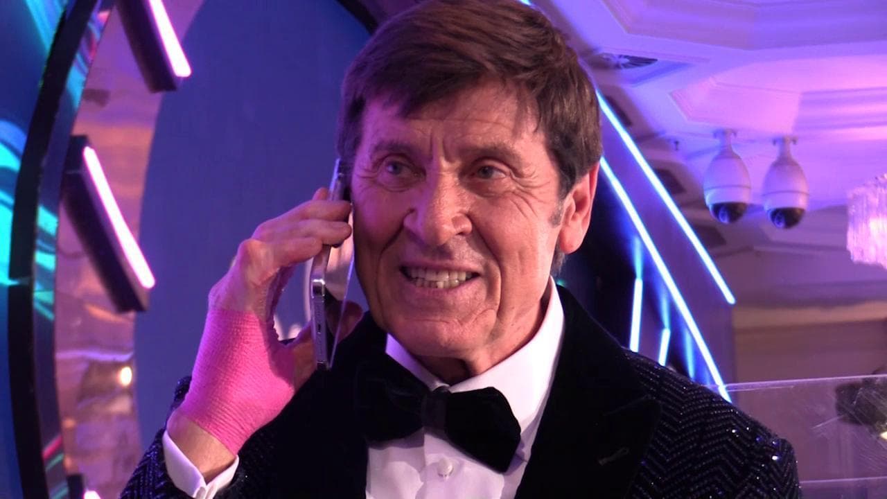 Sanremo 2022, Gianni Morandi telefona a Jovanotti: "Potevi venire a ritirare il premio anche tu"