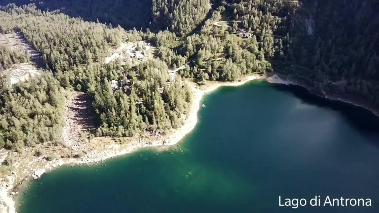 Borgomezzavalle e dintorni: il lago di Antrona ripreso dall'alto con il drone