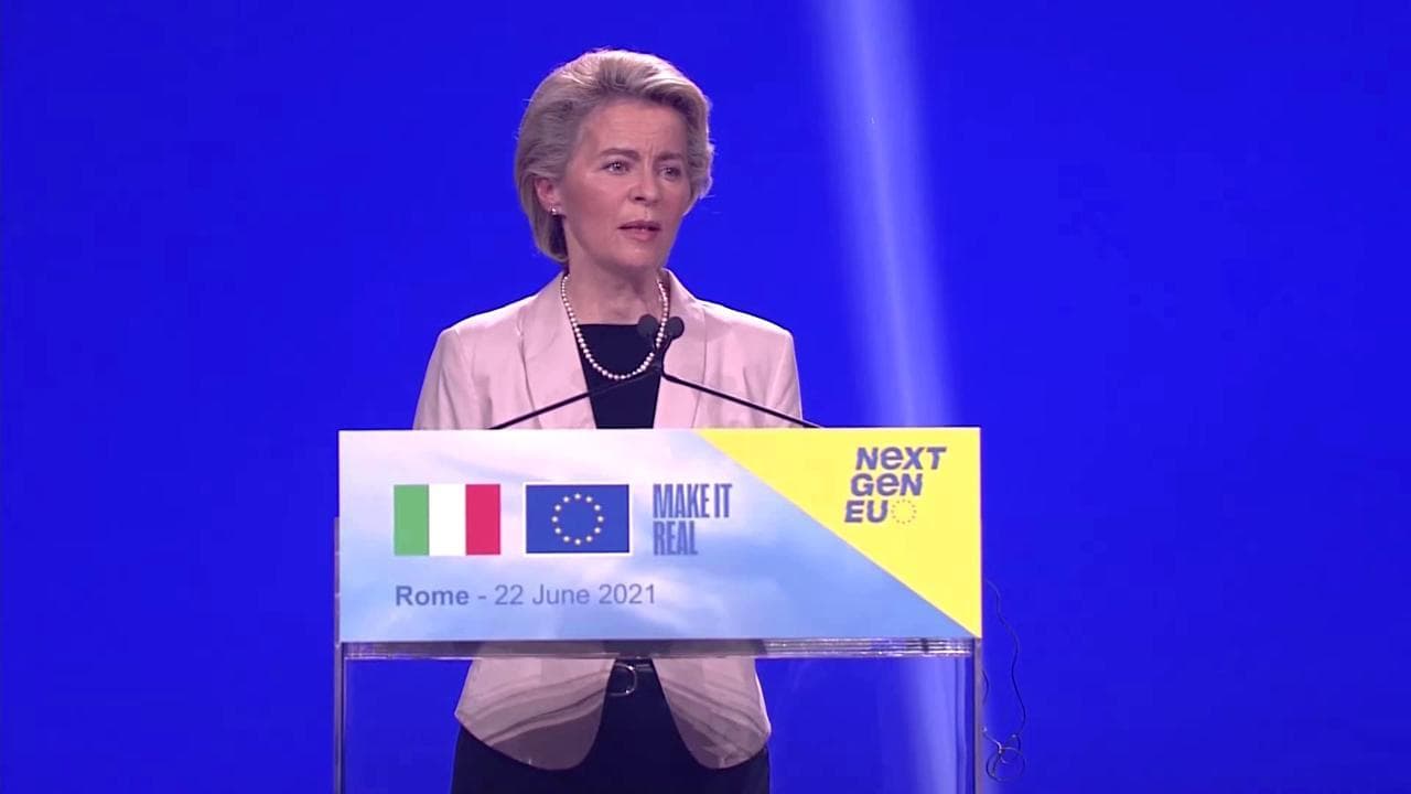 Ddl Zan, Von der Leyen: "I trattati UE tutelano la dignità di ogni essere umano"